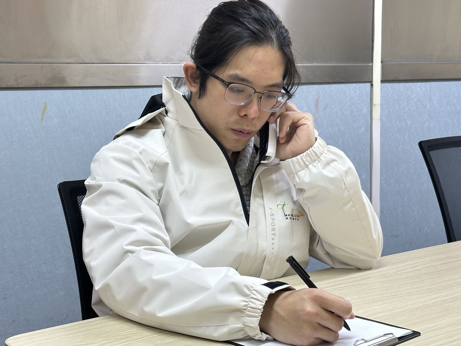 圖1 中心提供熱線輔導服務.jpg